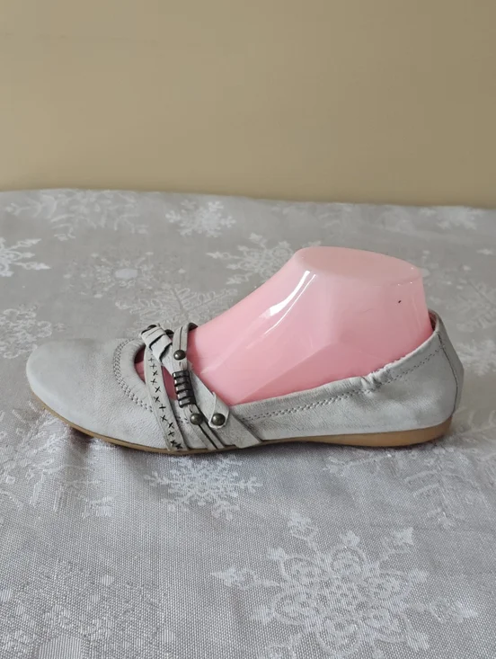MJUS leather Ballerina Flats  Slip Ons Weathered Grey Elastic On Straps Sz 38 - Picture 5 of 16